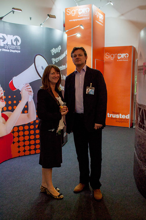 %_tempFileNameIMG_5566%